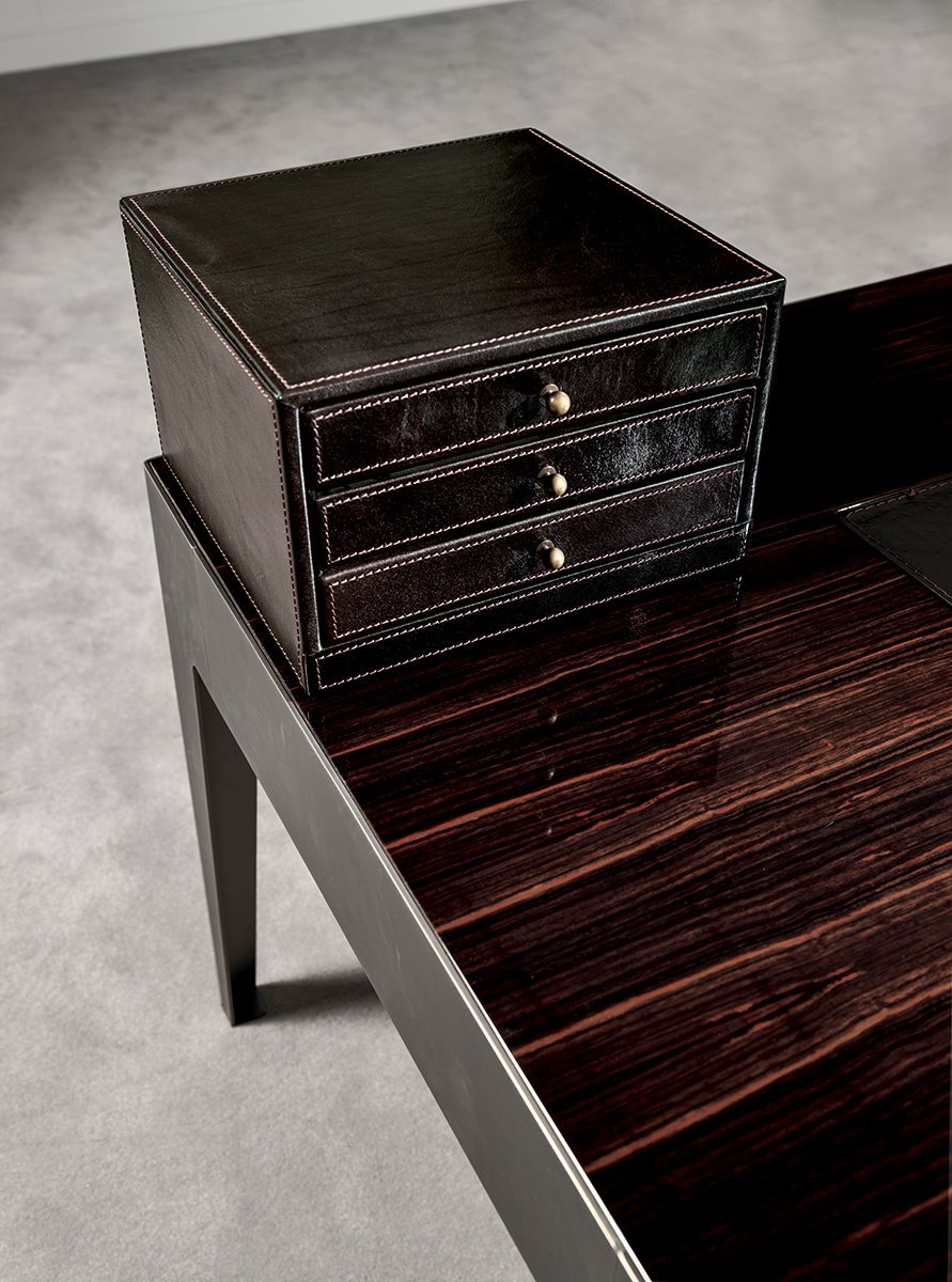 Стол письменный Фабрика LONGHI Gorky desk 