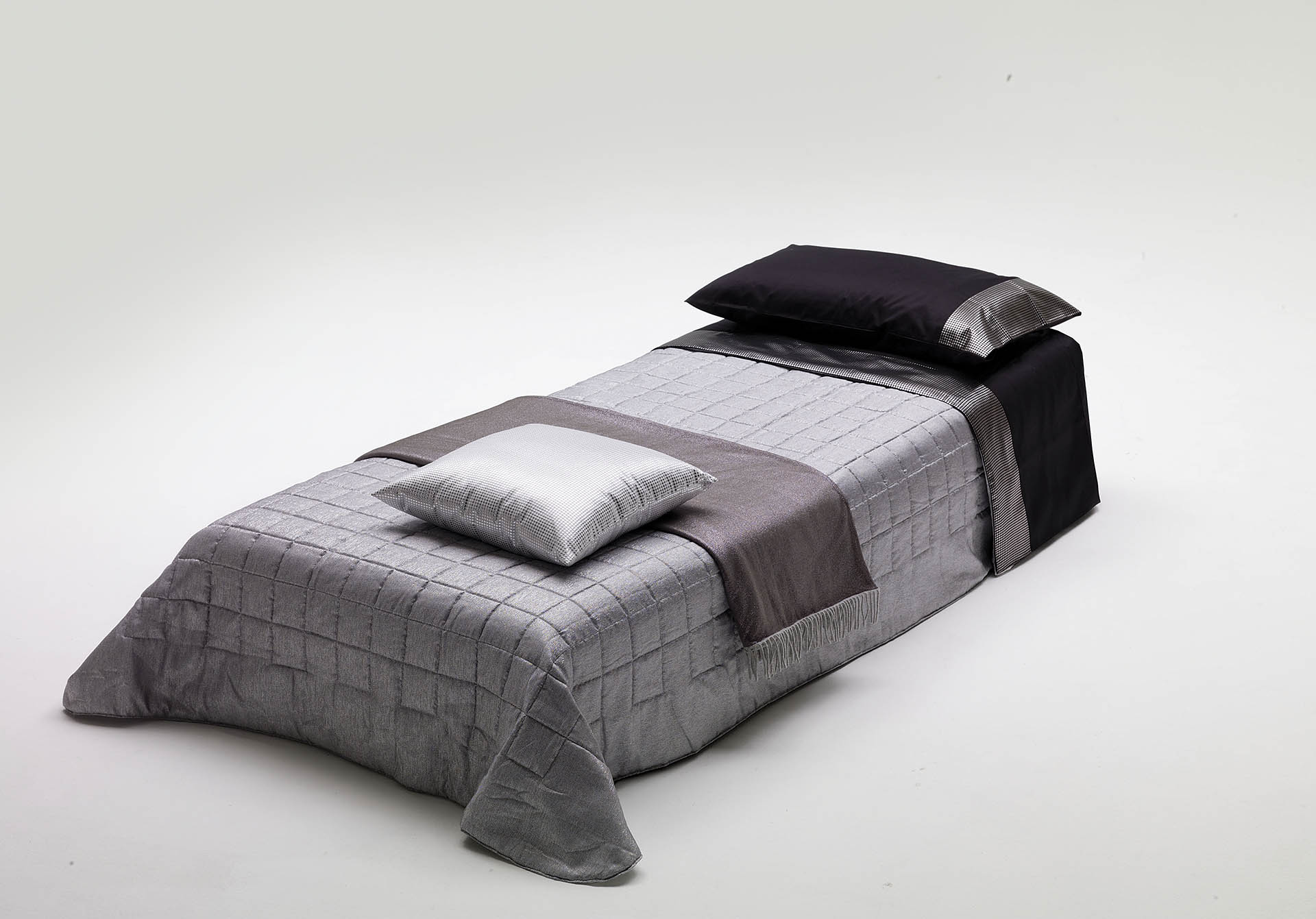 Пуф-кровать Фабрика MILANO BEDDING Bill 