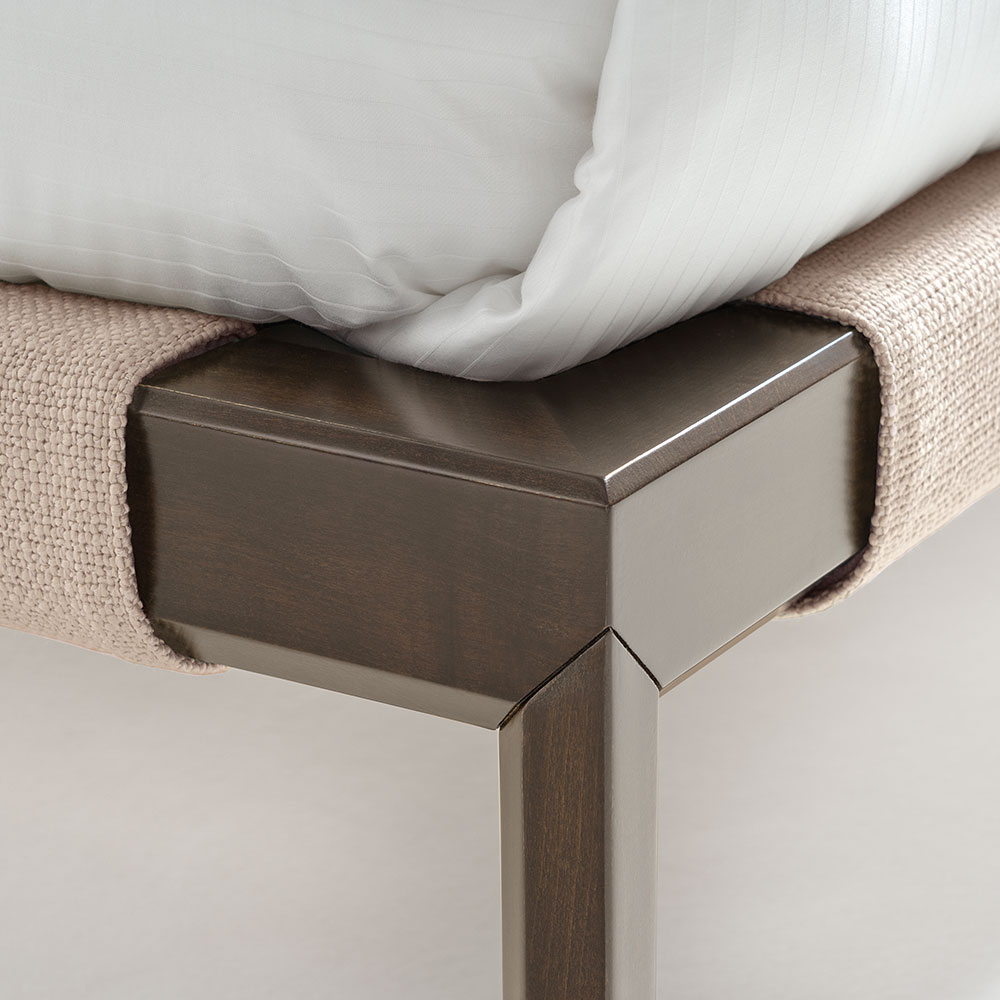 Кровать Фабрика TOSCONOVA Cortina bed 